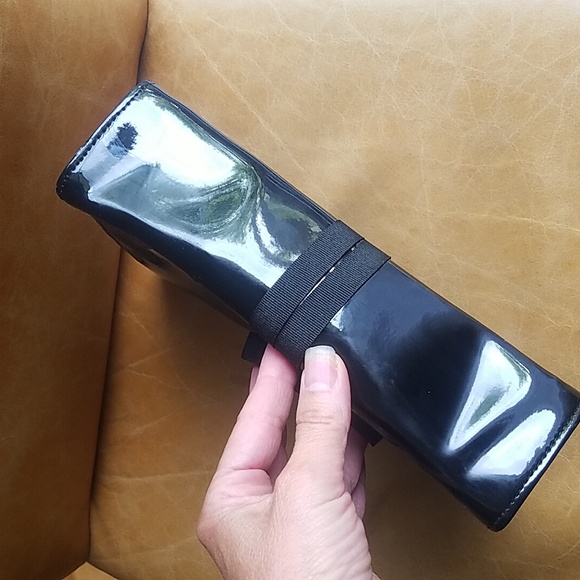 Christian Dior beauté black patent cosmetic travel clutch bag - Picture 6 of 13